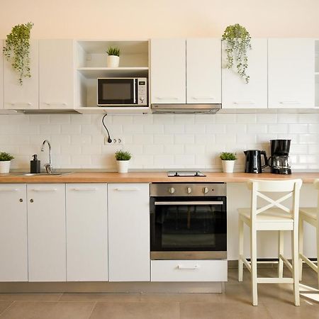 Classy Comfort - Chic Studio On Regina Elisabeta Bucareste Exterior foto