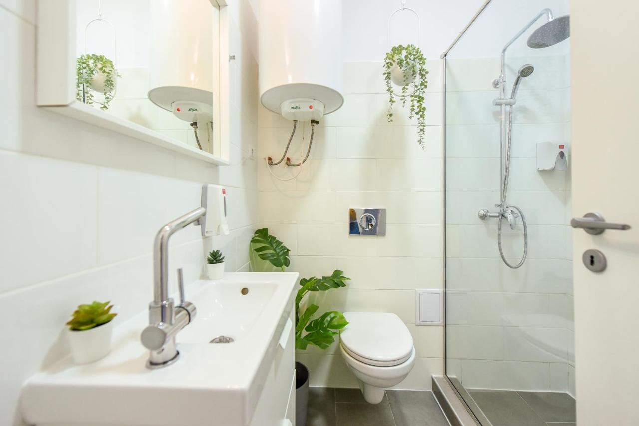 Classy Comfort - Chic Studio On Regina Elisabeta Bucareste Exterior foto